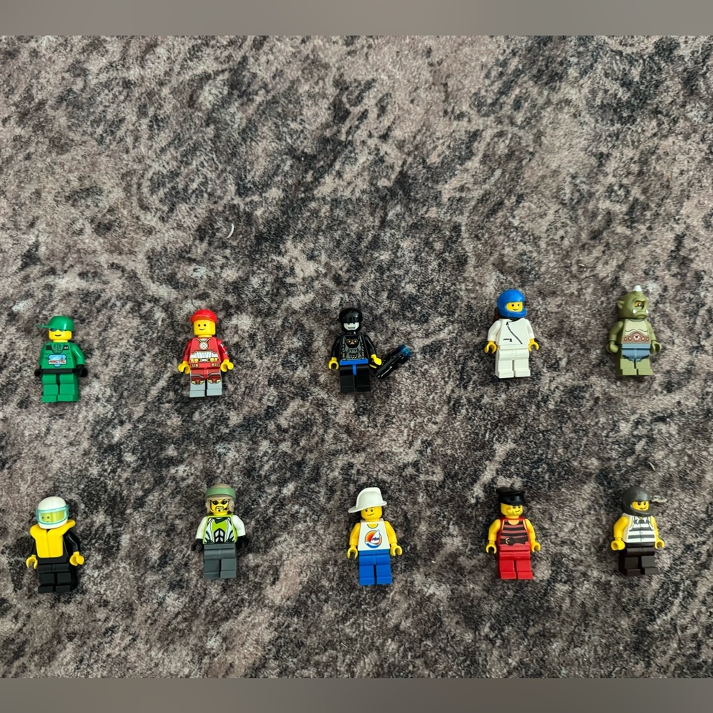 Lego Minifigures Set - Multicolor